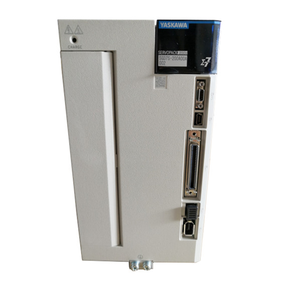 Yaskawa SGD7S-200A00A gerçek fiziksel ürün görseli